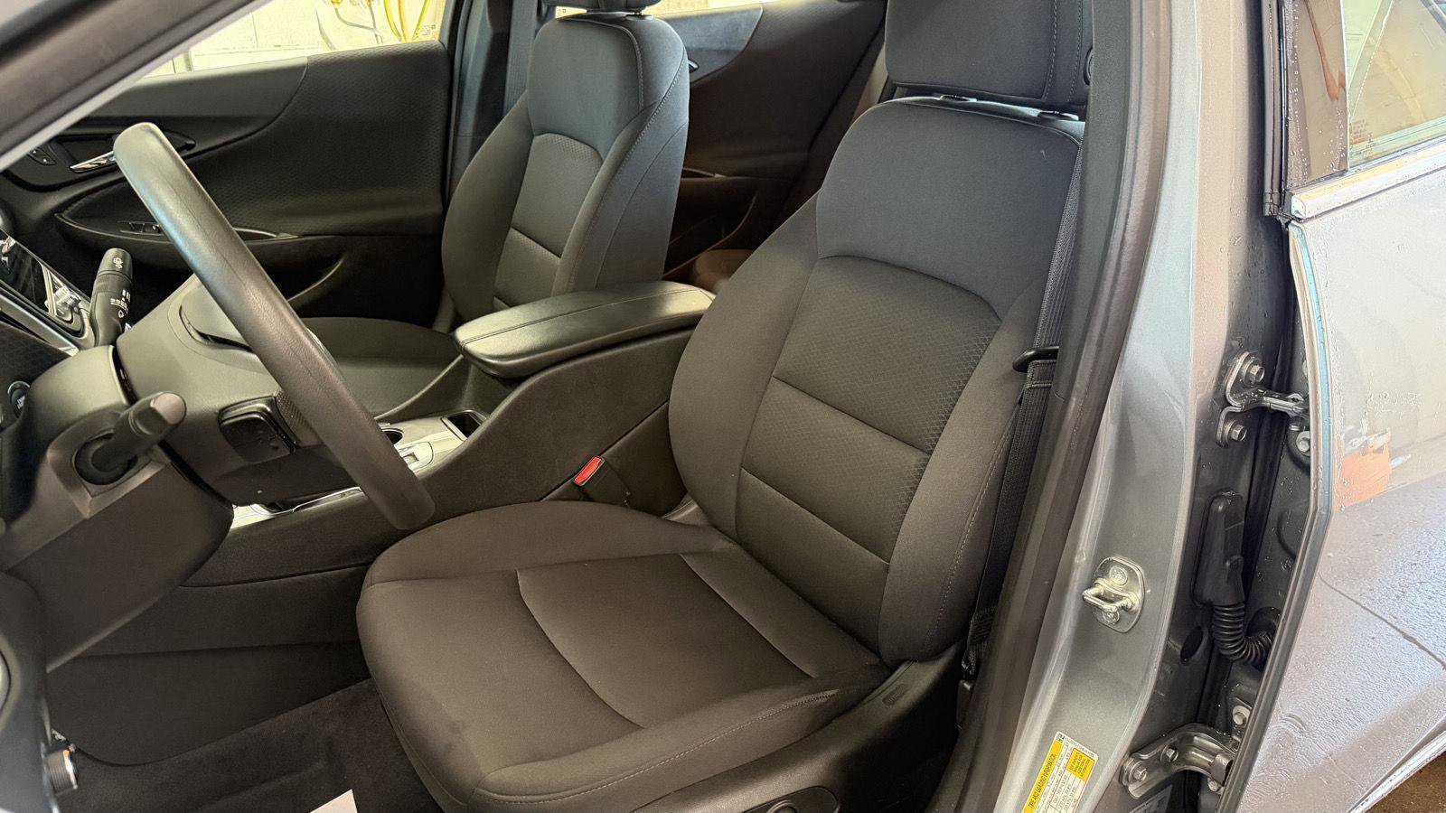 Used 2024 Chevrolet Malibu LT image 12