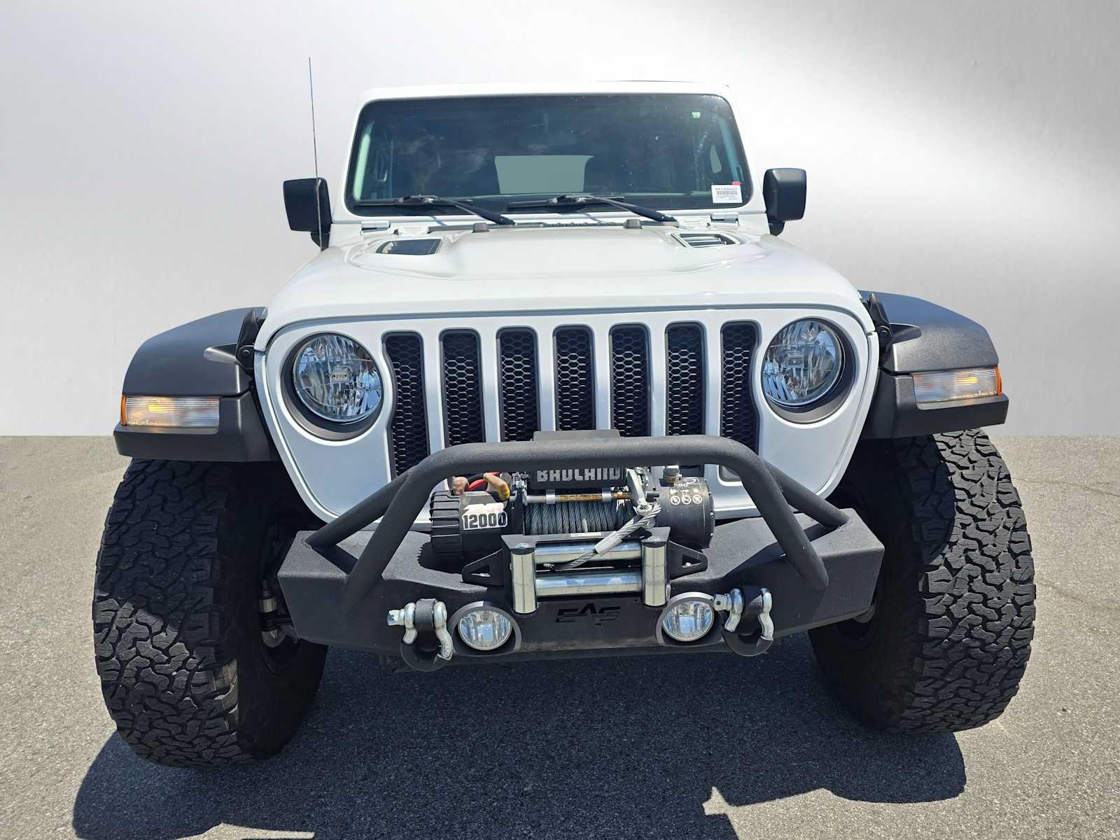 Used 2021 Jeep Wrangler Unlimited Rubicon w/ Cold Weather Group AWD/4WD image 8