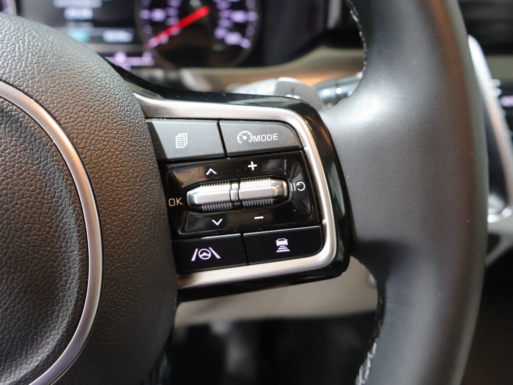 Used 2023 Kia Sorento EX AWD/4WD image 41