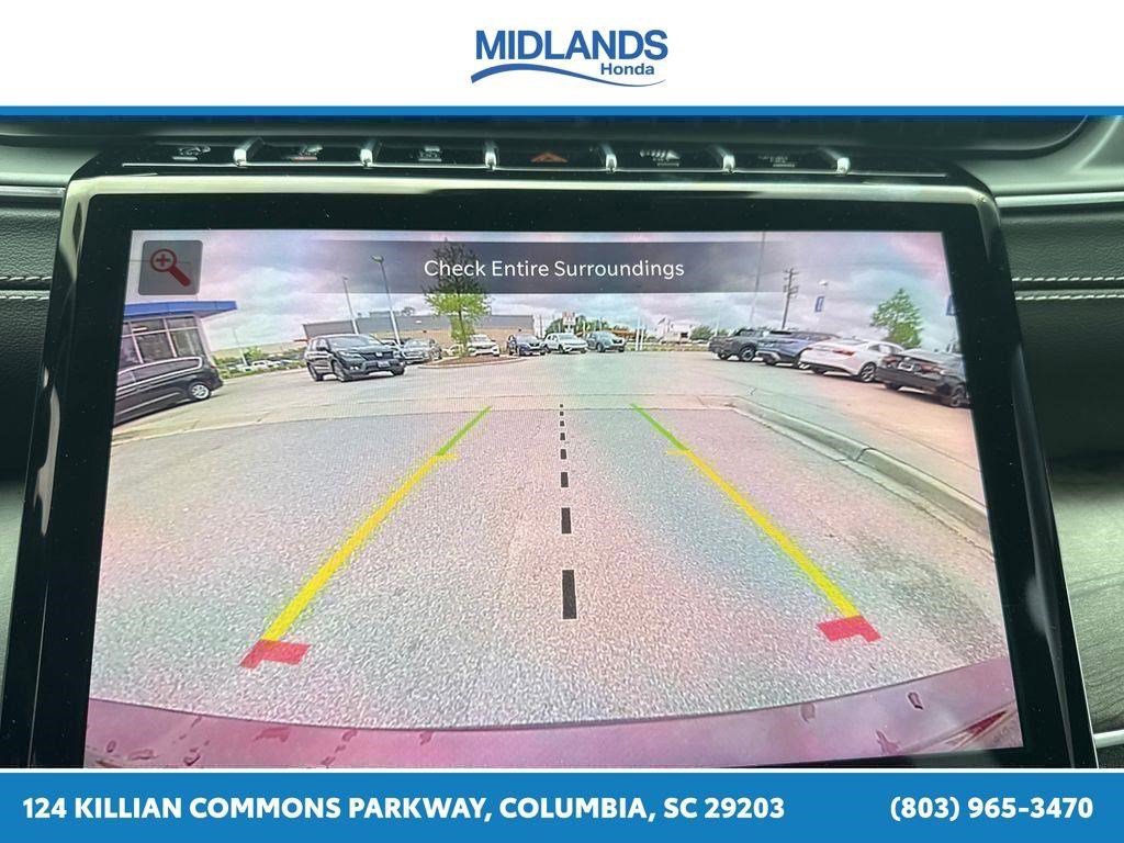 Used 2025 Jeep Grand Cherokee L Limited RWD image 32