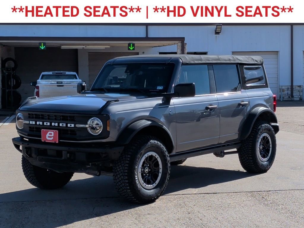 Used 2021 Ford Bronco Black Diamond w/ Sasquatch Package image 3