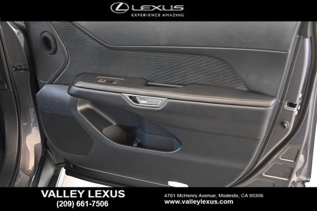 New 2026 Lexus ES 350e FWD image 19