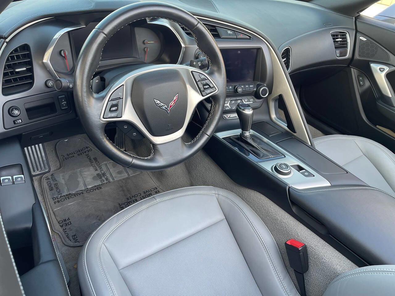 Used 2015 Chevrolet Corvette Stingray 2dr Convertible w/1LT image 25