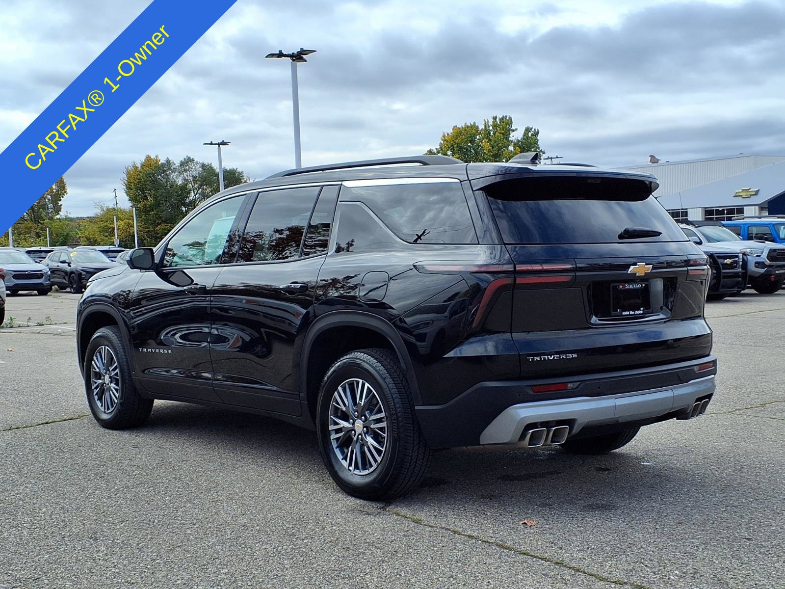 Used 2026 Chevrolet Traverse LT w/ Driver Confidence Package FWD image 8