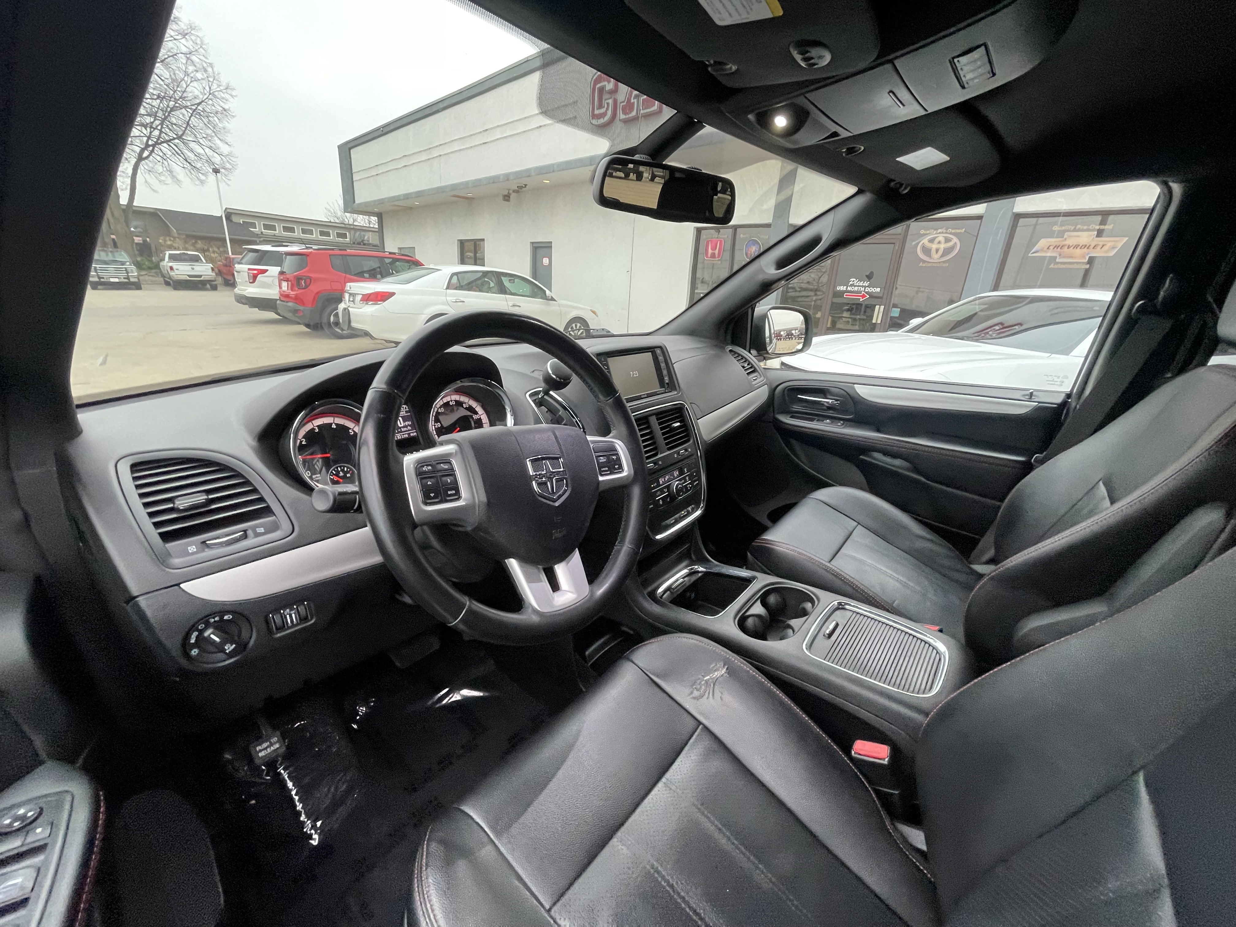 Used 2019 Dodge Grand Caravan GT image 11