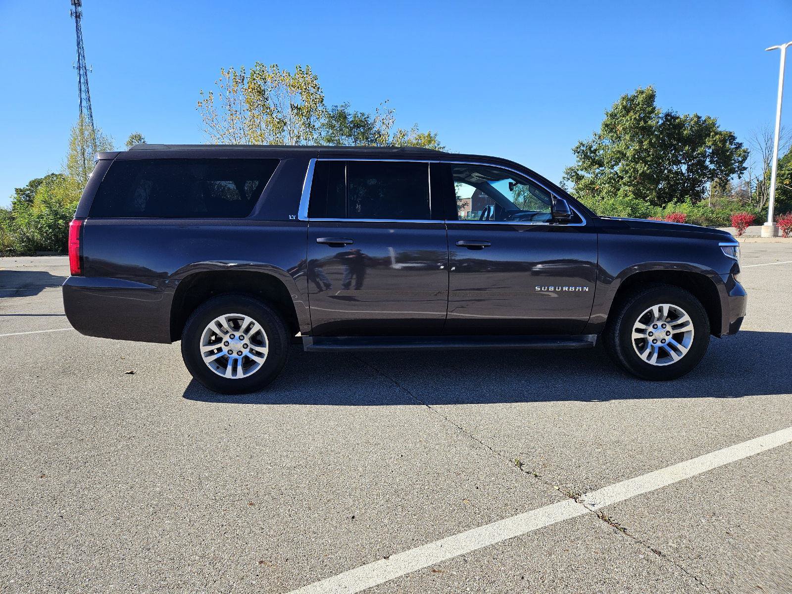 Used 2016 Chevrolet Suburban LT AWD/4WD image 14