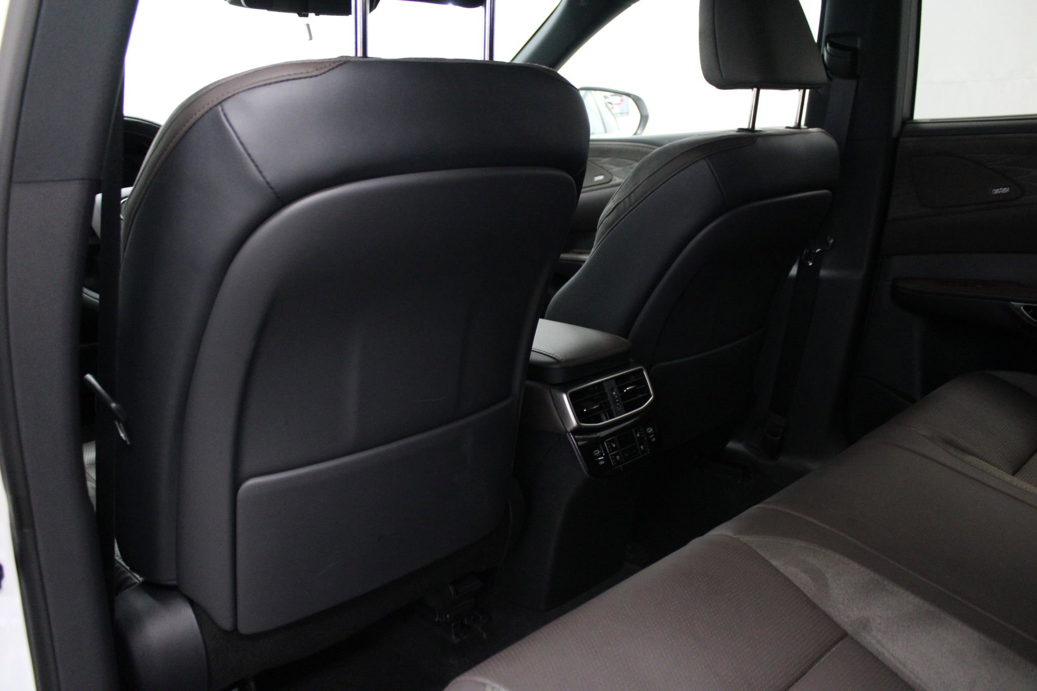 Used 2024 Lexus RX 350 w/ Convenience Package AWD/4WD image 17