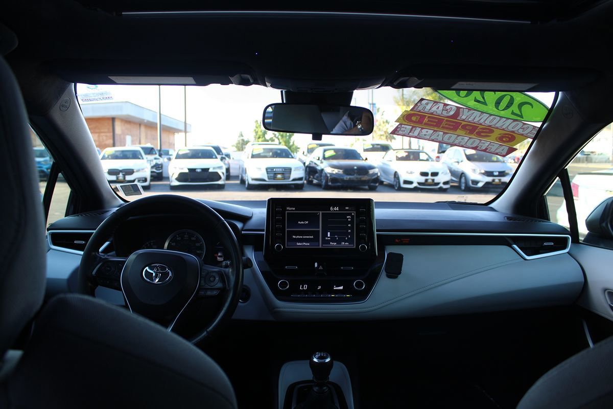 Used 2020 Toyota Corolla SE FWD image 26