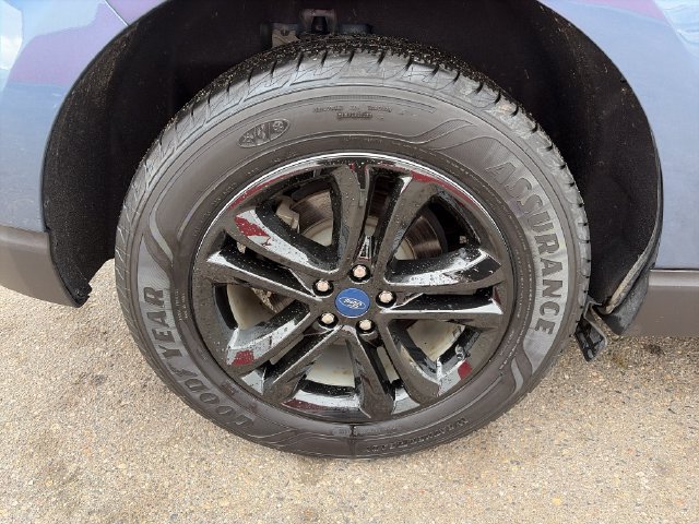 Used 2019 Ford Edge SEL w/ Equipment Group 201A AWD/4WD image 17