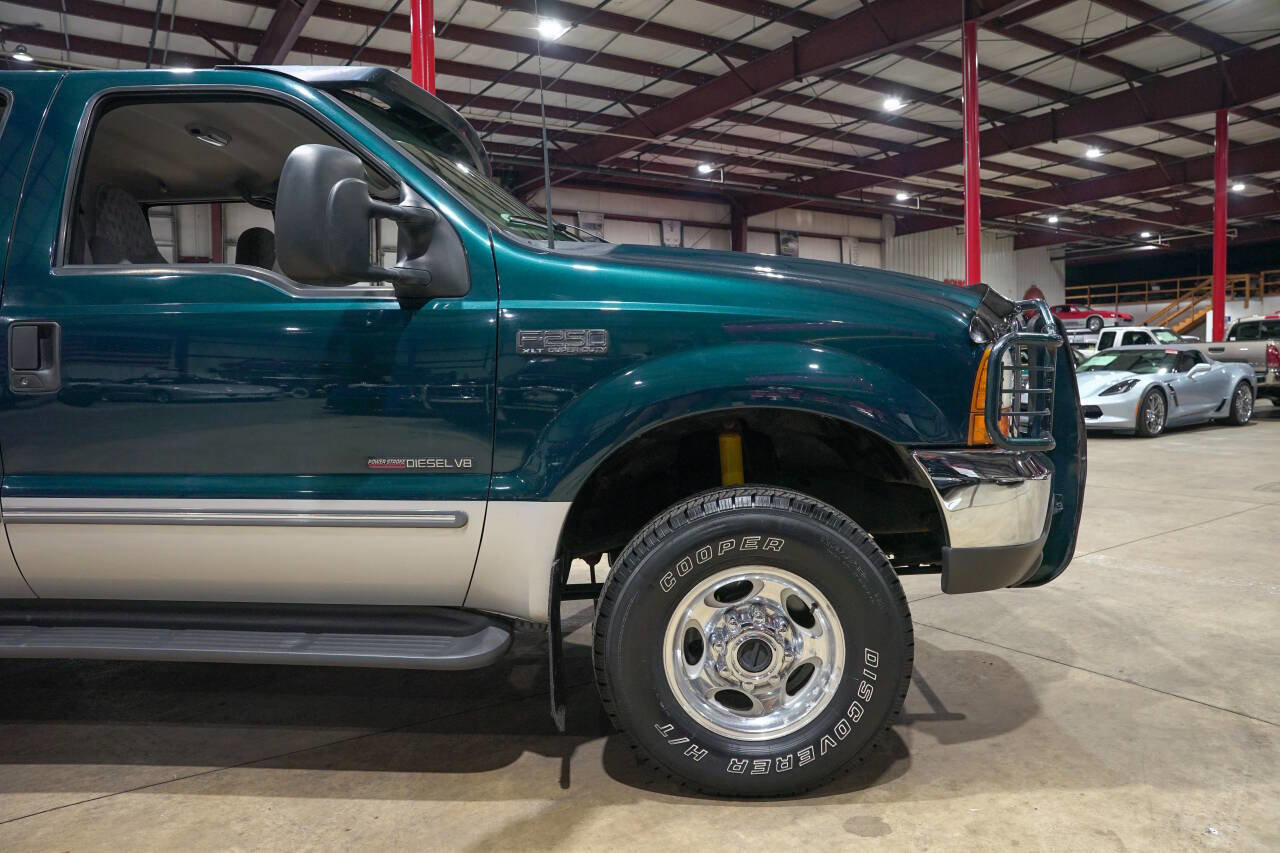Used 1999 Ford F250 XLT image 11