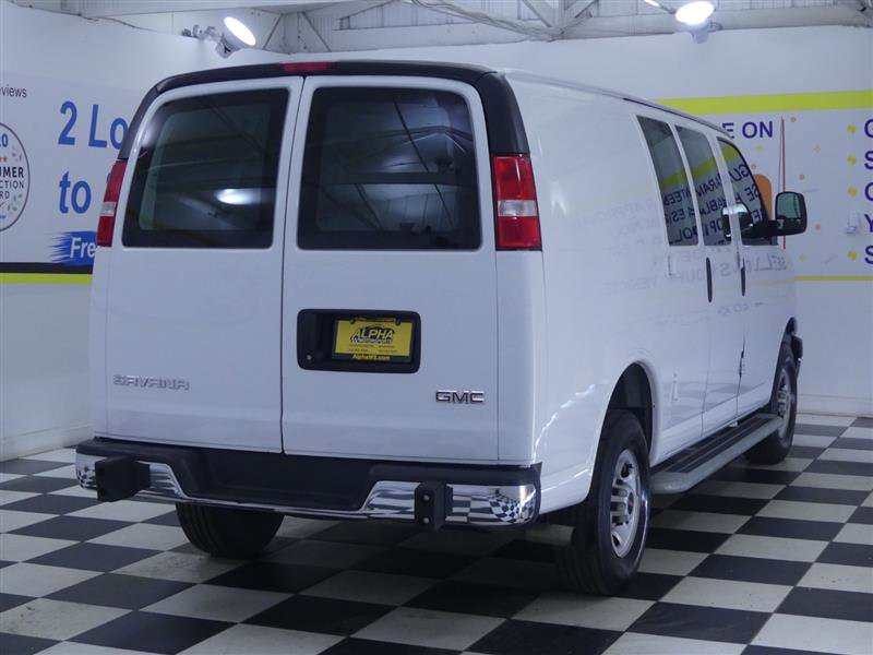 Used 2024 GMC Savana 2500 w/ Driver Convenience Package image 8