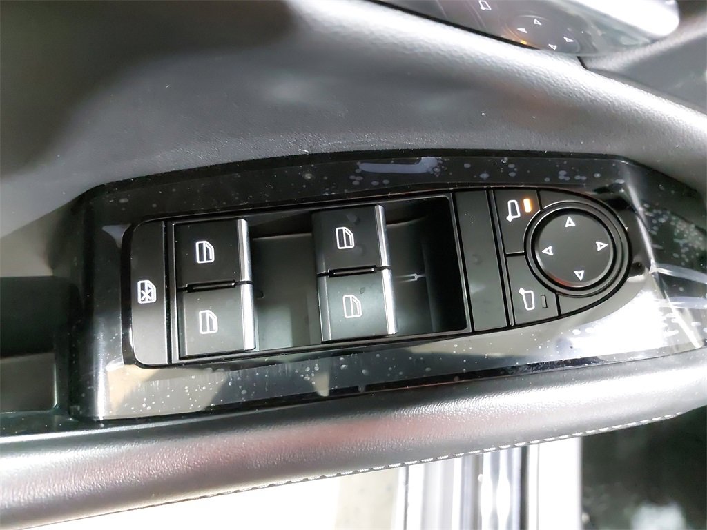 New 2025 MAZDA CX-30 AWD 2.5 S w/ Preferred Package image 28