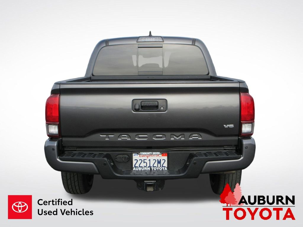 Certified 2018 Toyota Tacoma TRD Off-Road image 7