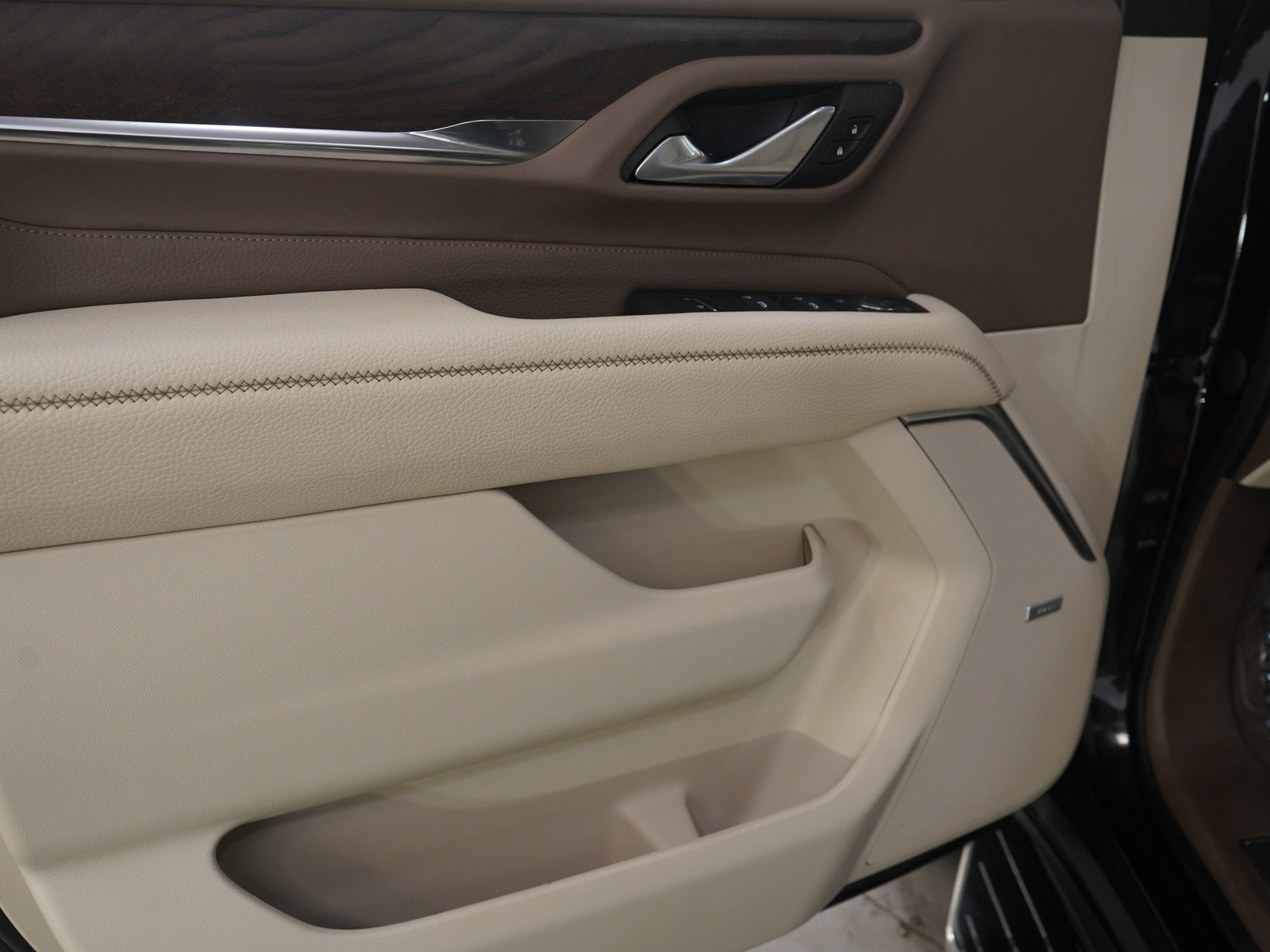 Used 2022 GMC Yukon Denali image 24