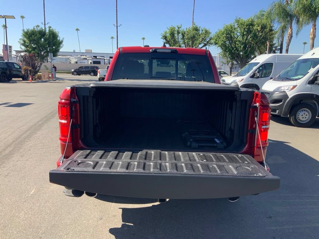 New 2026 RAM 1500 Tungsten w/ Trailer Tow Group AWD/4WD image 7