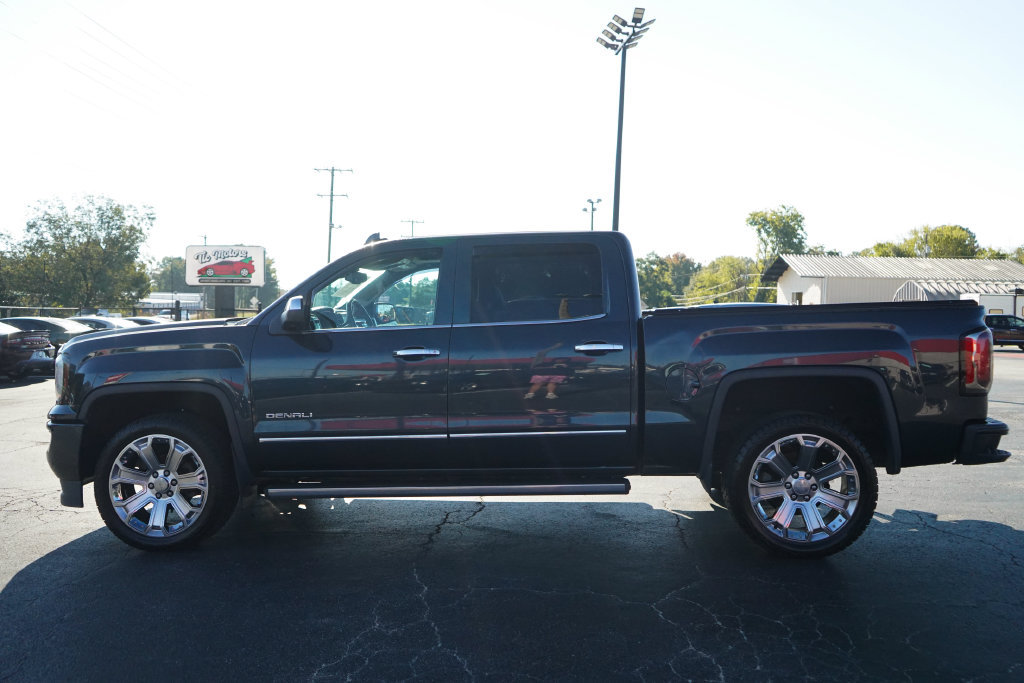 Used 2018 GMC Sierra 1500 Denali w/ Denali Ultimate Package AWD/4WD image 25