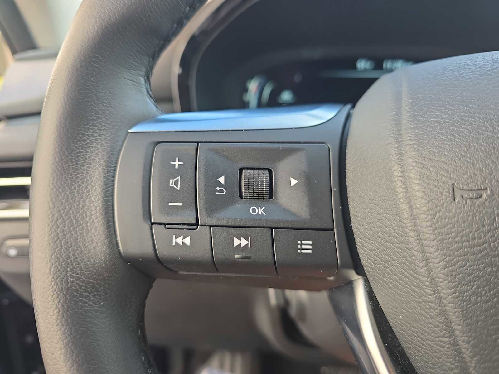 Certified 2024 INFINITI QX60 Luxe image 27