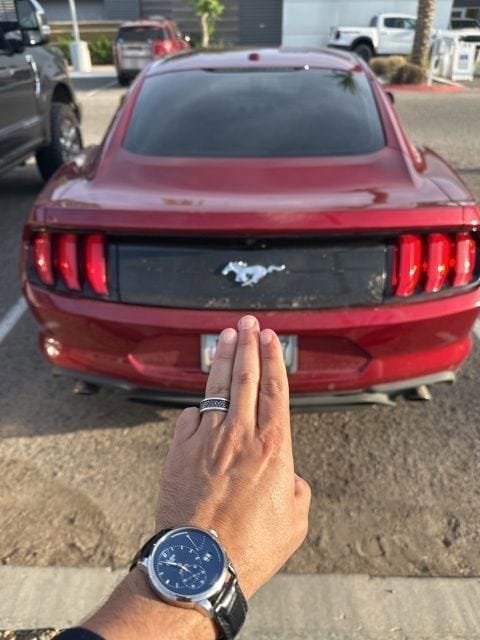 Used 2018 Ford Mustang Premium RWD image 5