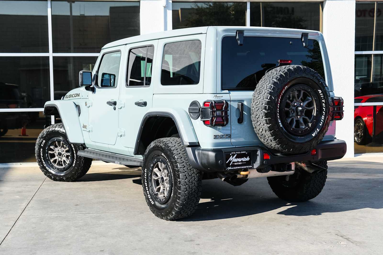 Used 2023 Jeep Wrangler Unlimited Rubicon 392 w/ Trailer Tow Package AWD/4WD image 17