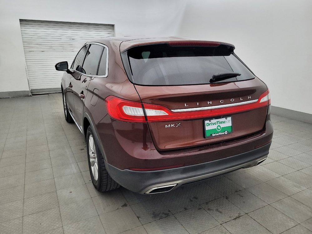 Used 2016 Lincoln MKX Premiere w/ Cargo Utility Package FWD image 5