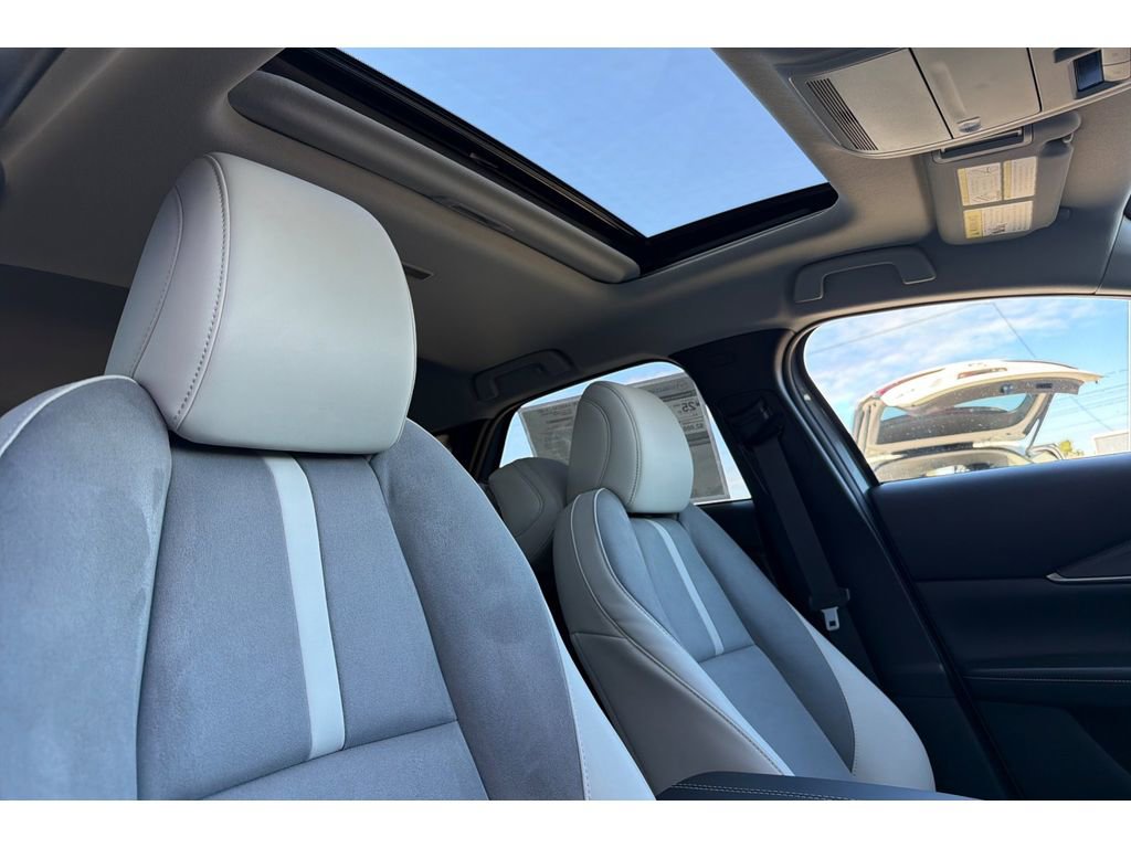 New 2026 MAZDA CX-30 Aire Edition AWD/4WD image 17