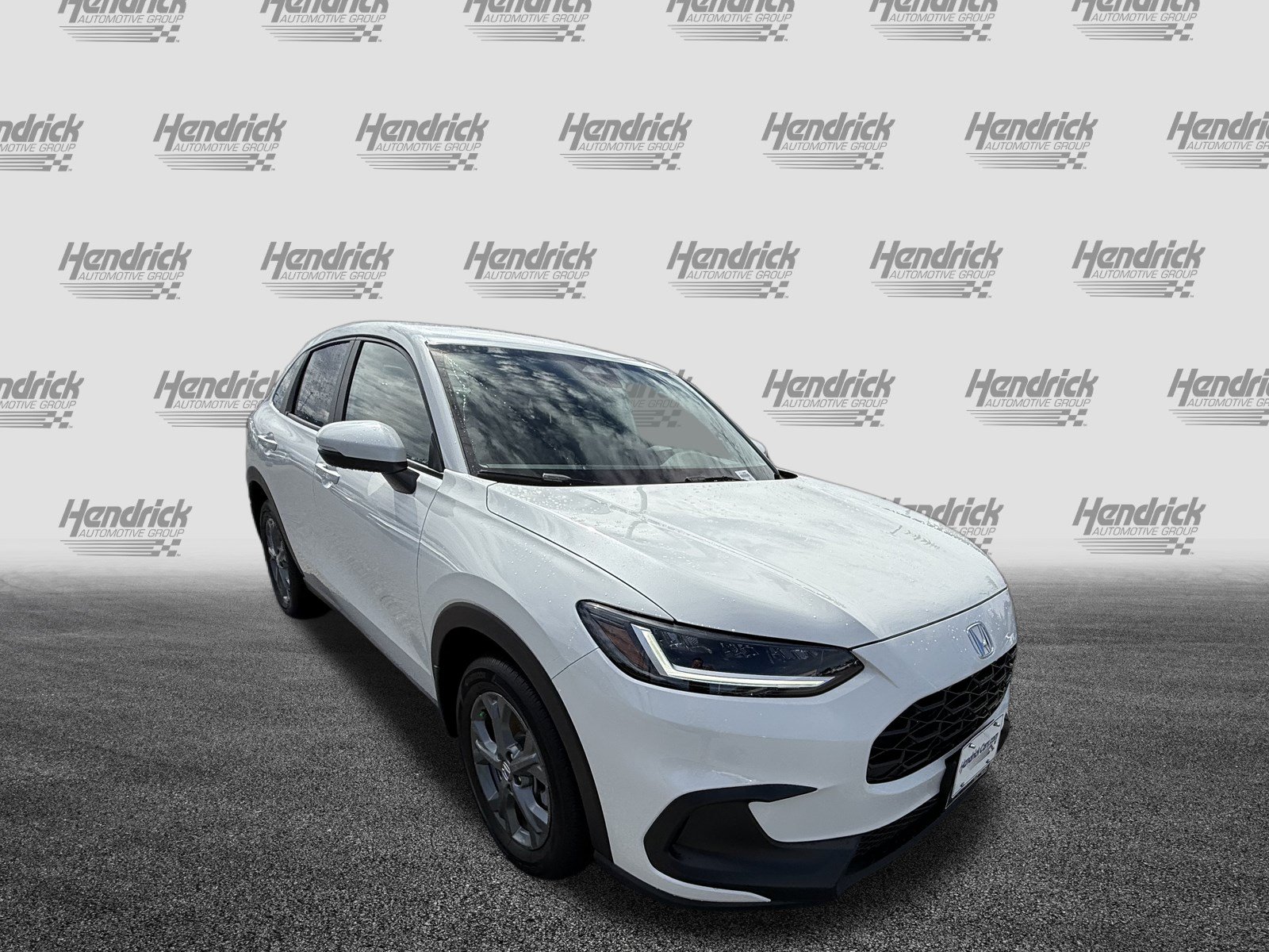 New 2027 Honda HR-V LX image 3