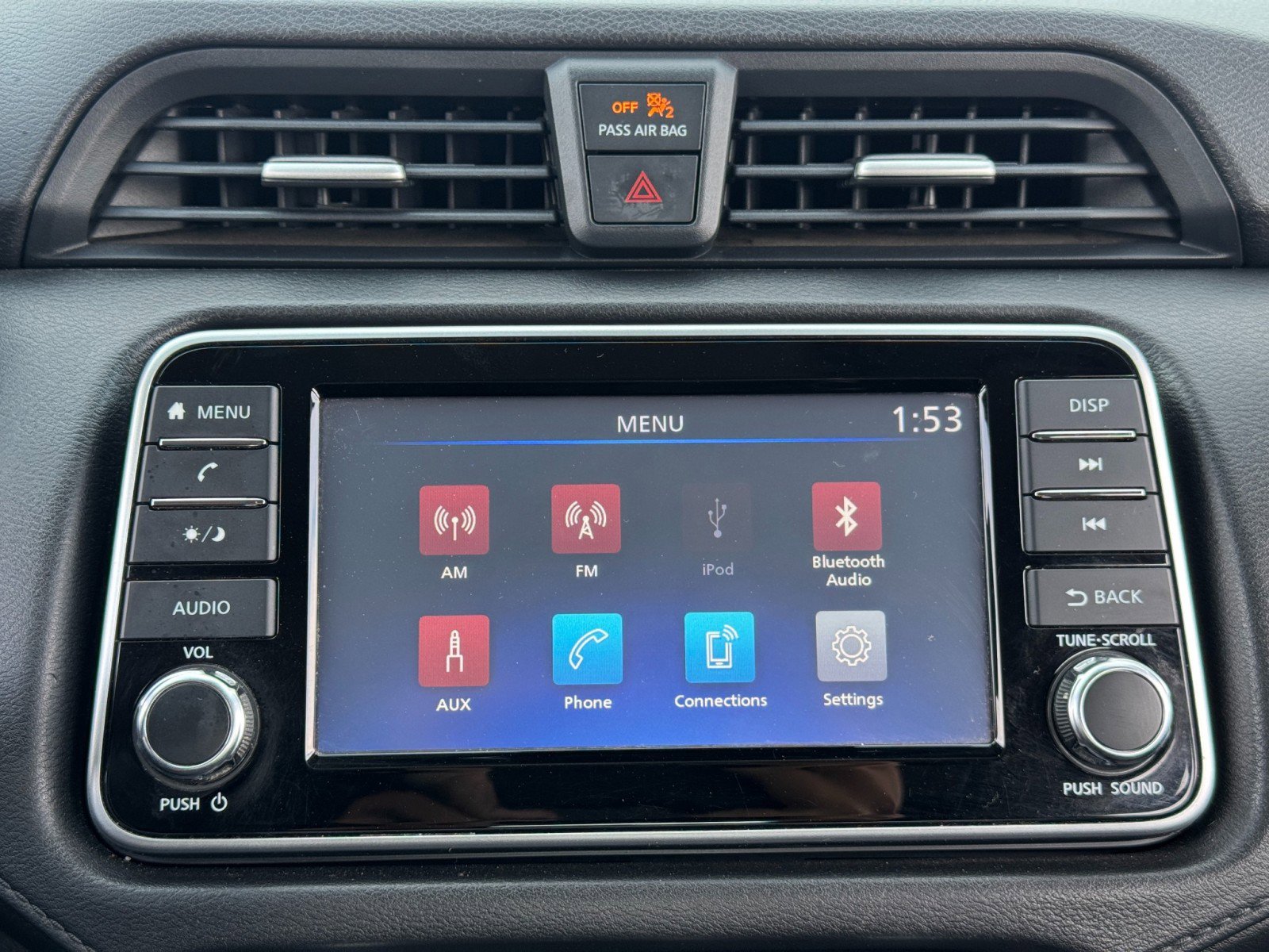 Used 2020 Nissan Versa S image 21