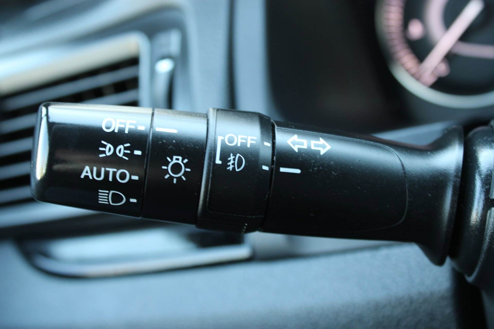 Used 2023 Honda Passport Elite image 35