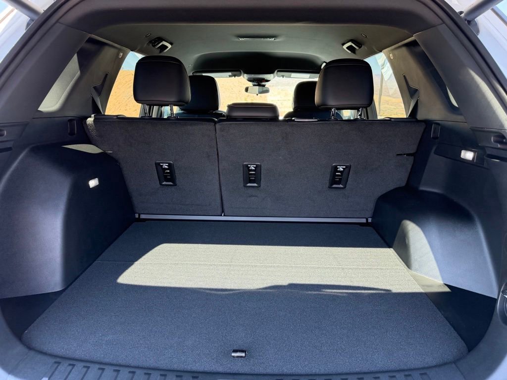 New 2026 GMC Terrain Elevation w/ Elevation Premium Package FWD image 17