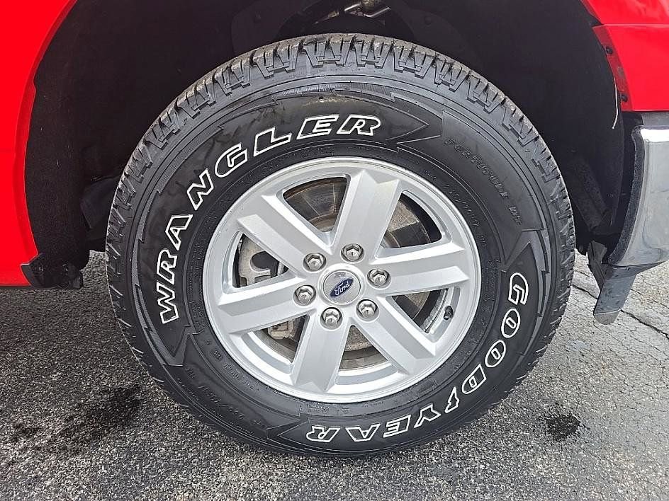 Used 2022 Ford F150 XLT w/ Bed Utility Package image 34