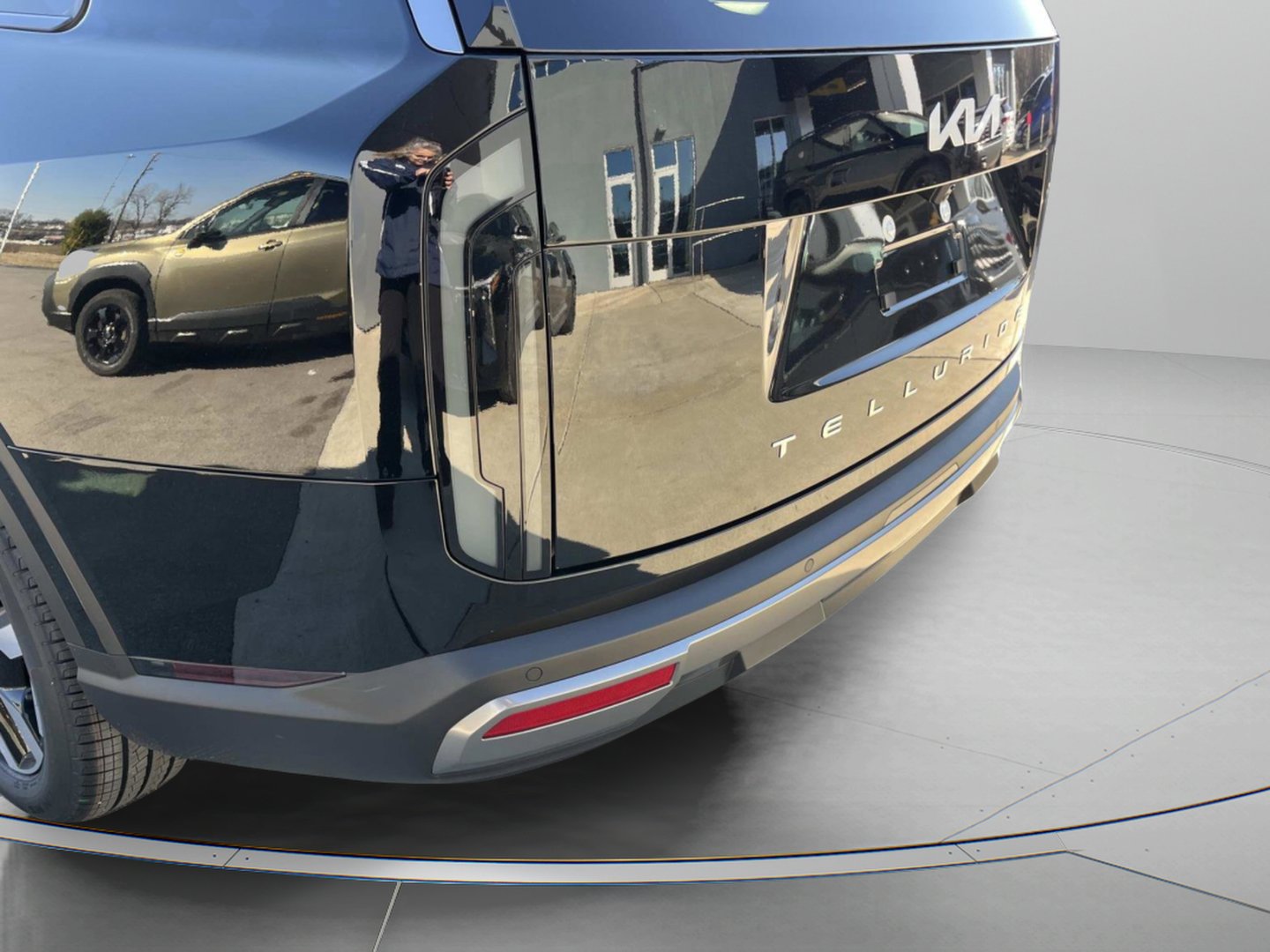 New 2027 Kia Telluride S image 8