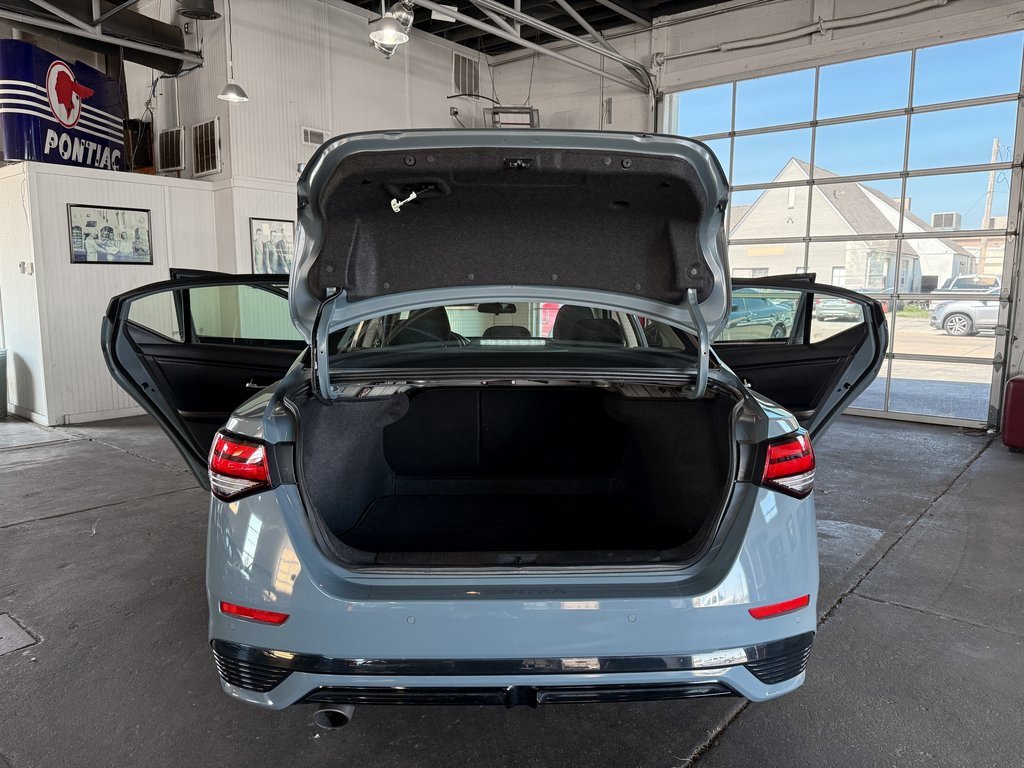 Used 2024 Nissan Sentra SR image 18