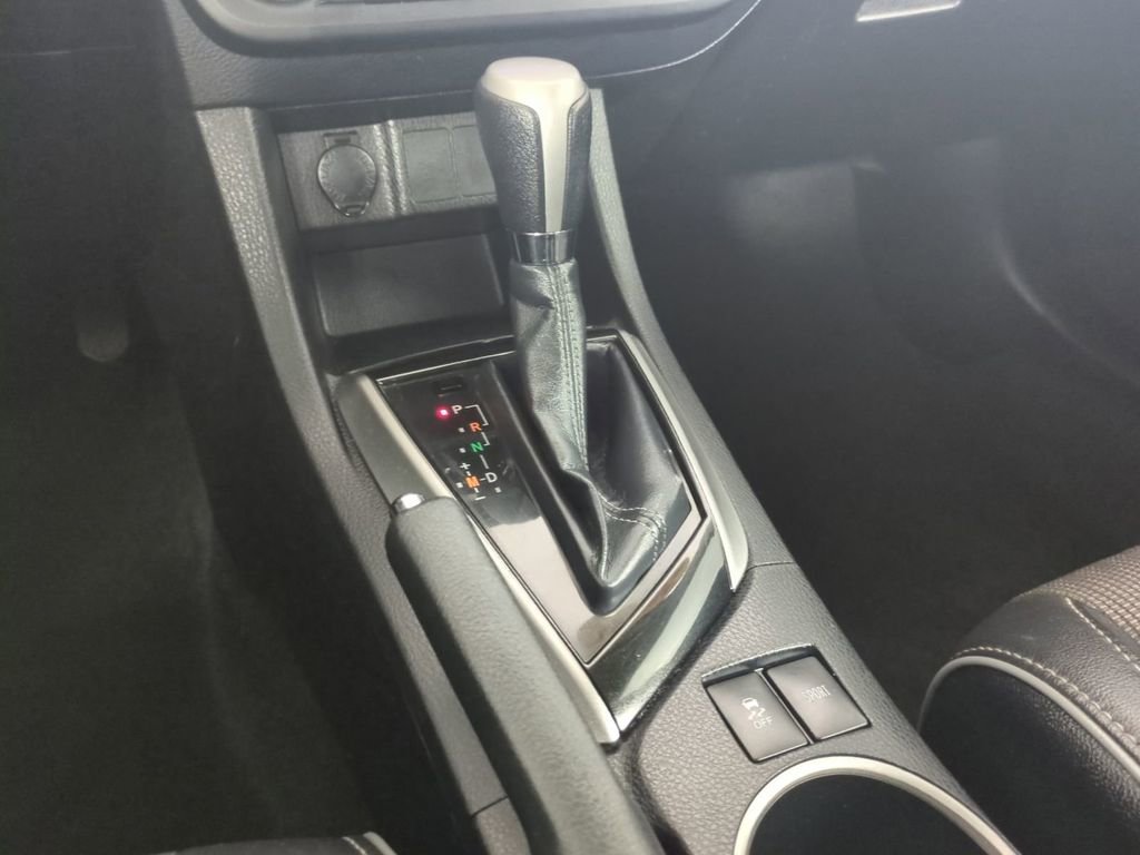 Used 2016 Toyota Corolla S image 19