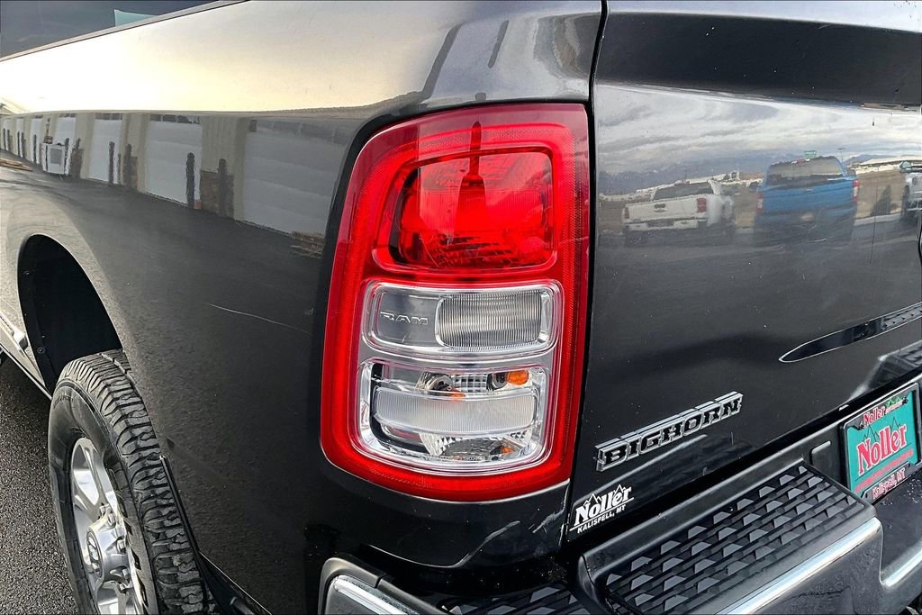 Used 2024 RAM 3500 Big Horn image 31