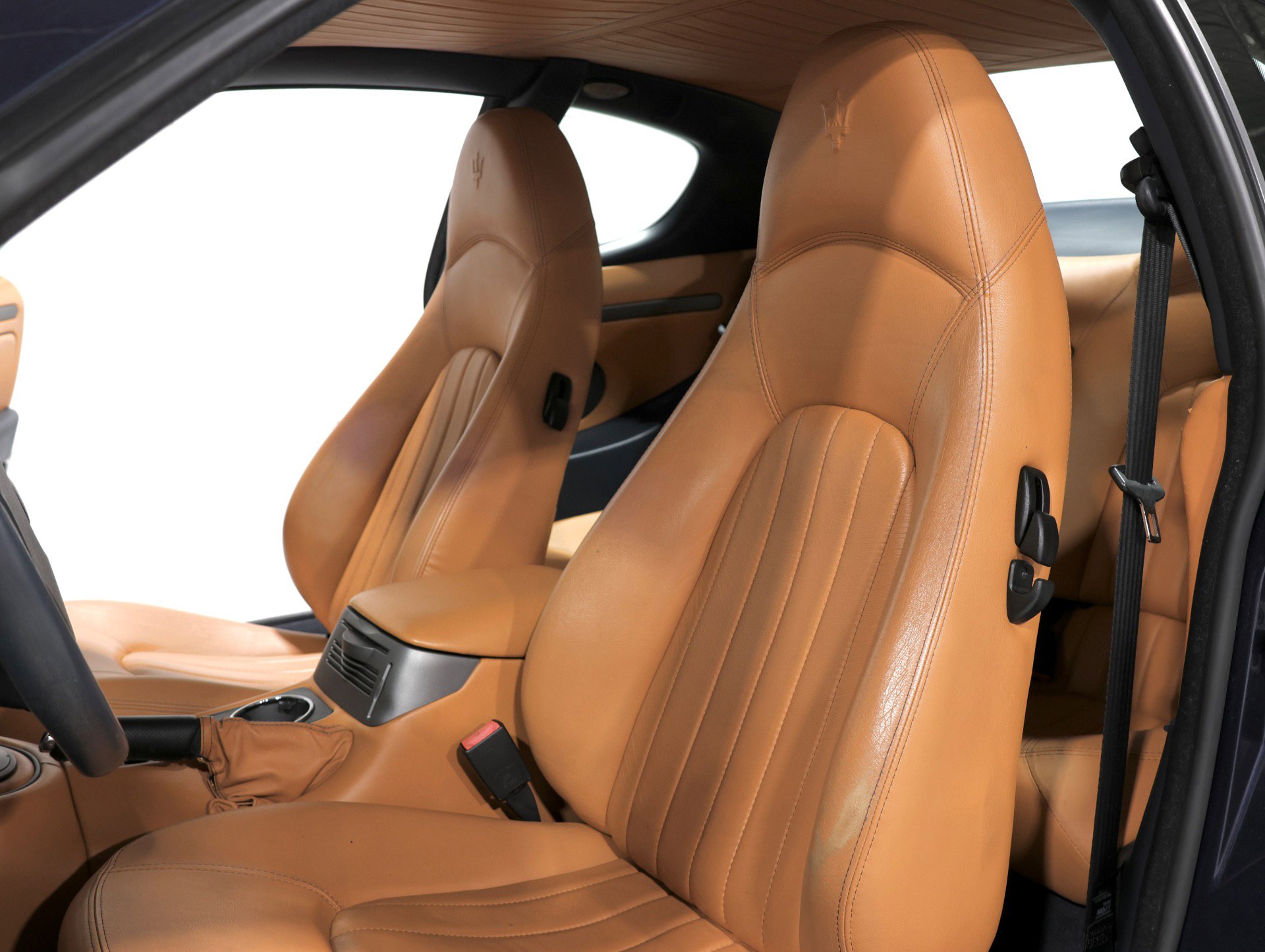 Used 2004 Maserati Coupe image 46