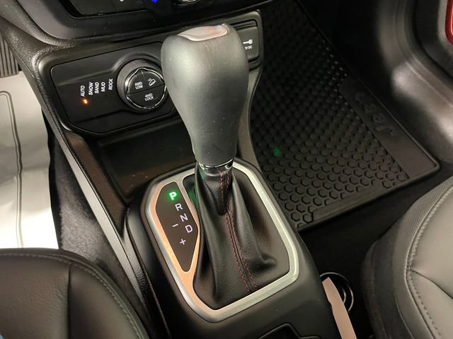 Used 2023 Jeep Renegade Trailhawk w/ Sun/Sound Group AWD/4WD image 12