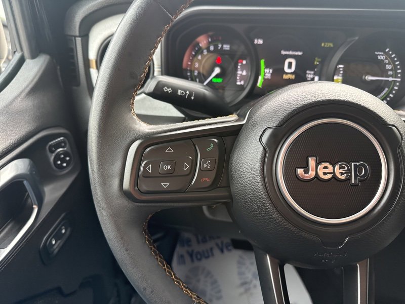 Used 2024 Jeep Wrangler Unlimited image 26