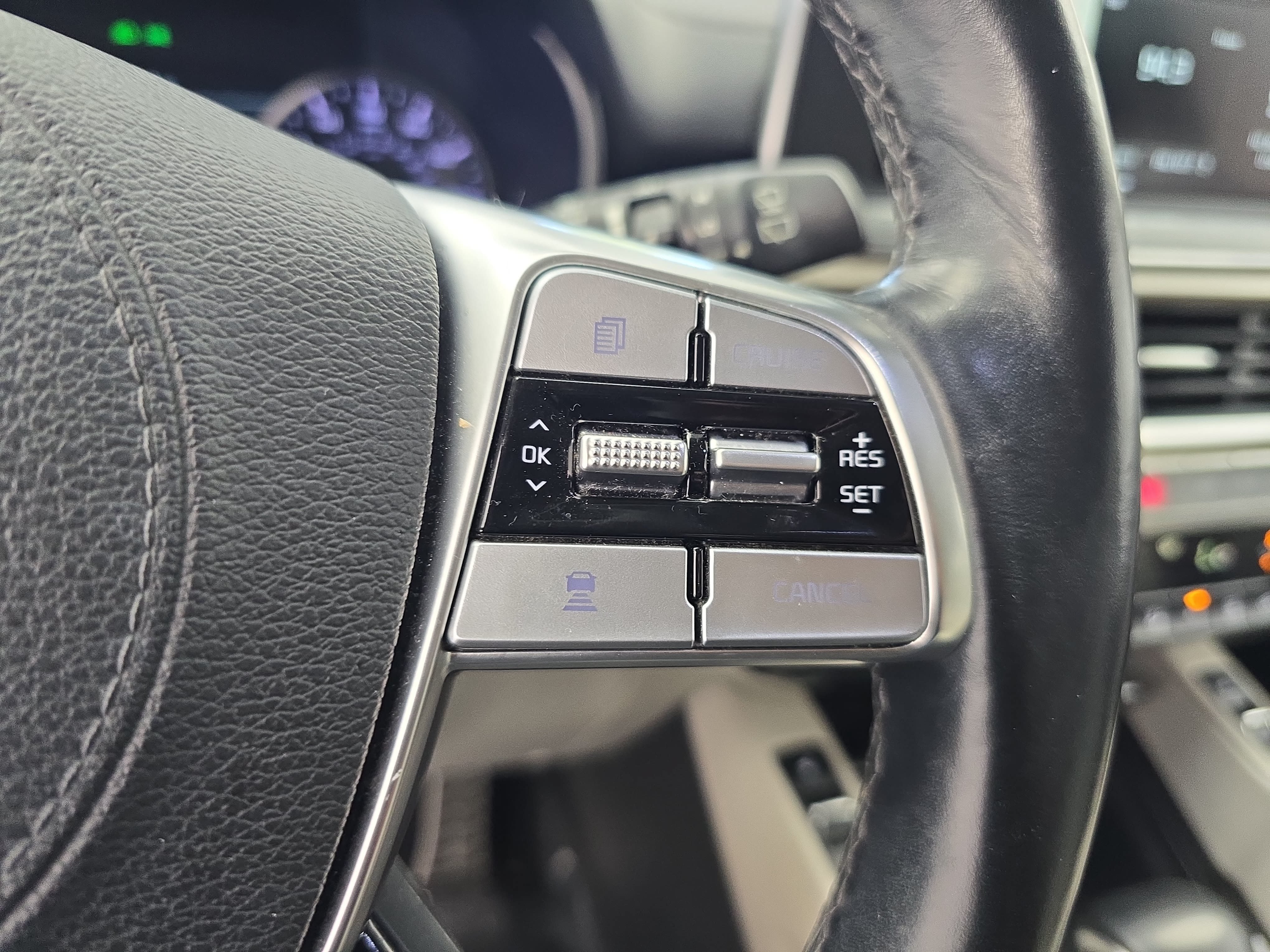 Used 2020 Kia Telluride SX w/ Towing Package AWD/4WD image 19