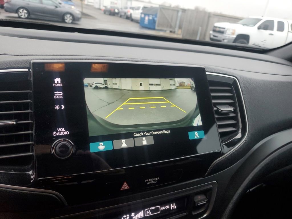 Used 2022 Honda Pilot Sport image 19