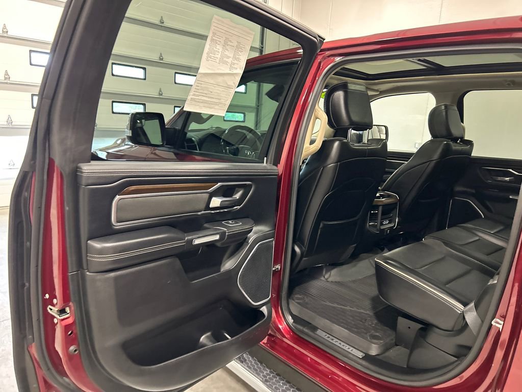 Used 2021 RAM 1500 Laramie AWD/4WD image 32