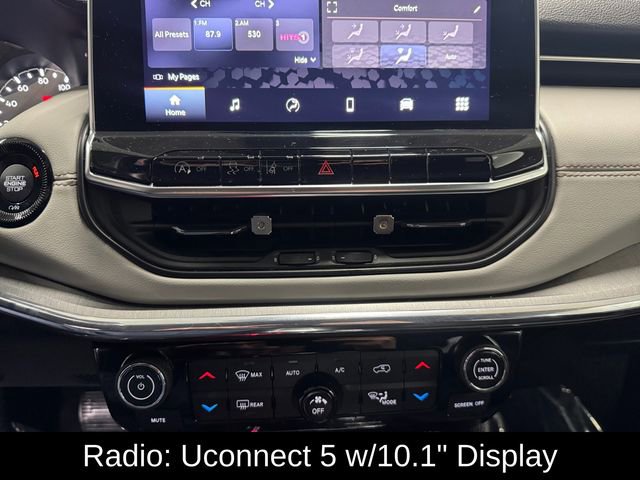 Used 2022 Jeep Compass Limited image 3