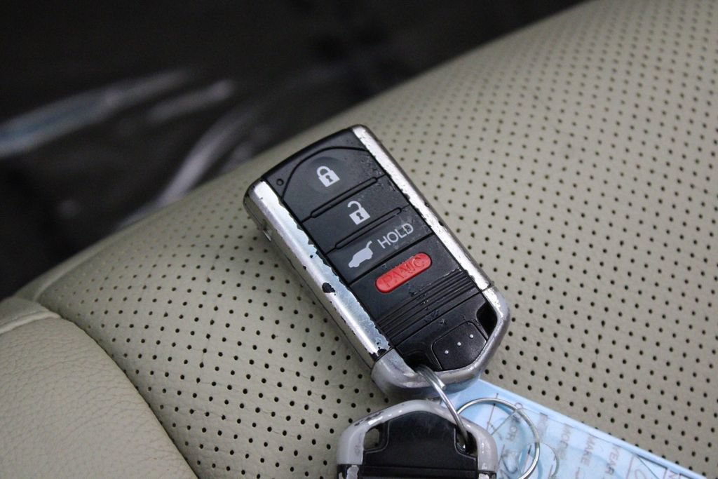 Used 2015 Acura RDX AWD w/ Technology Package image 28