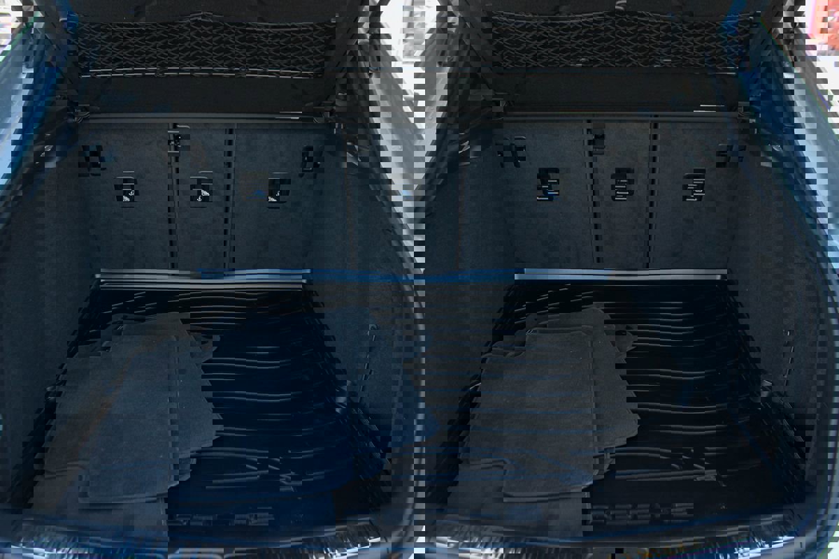 Used 2020 Porsche Macan image 22