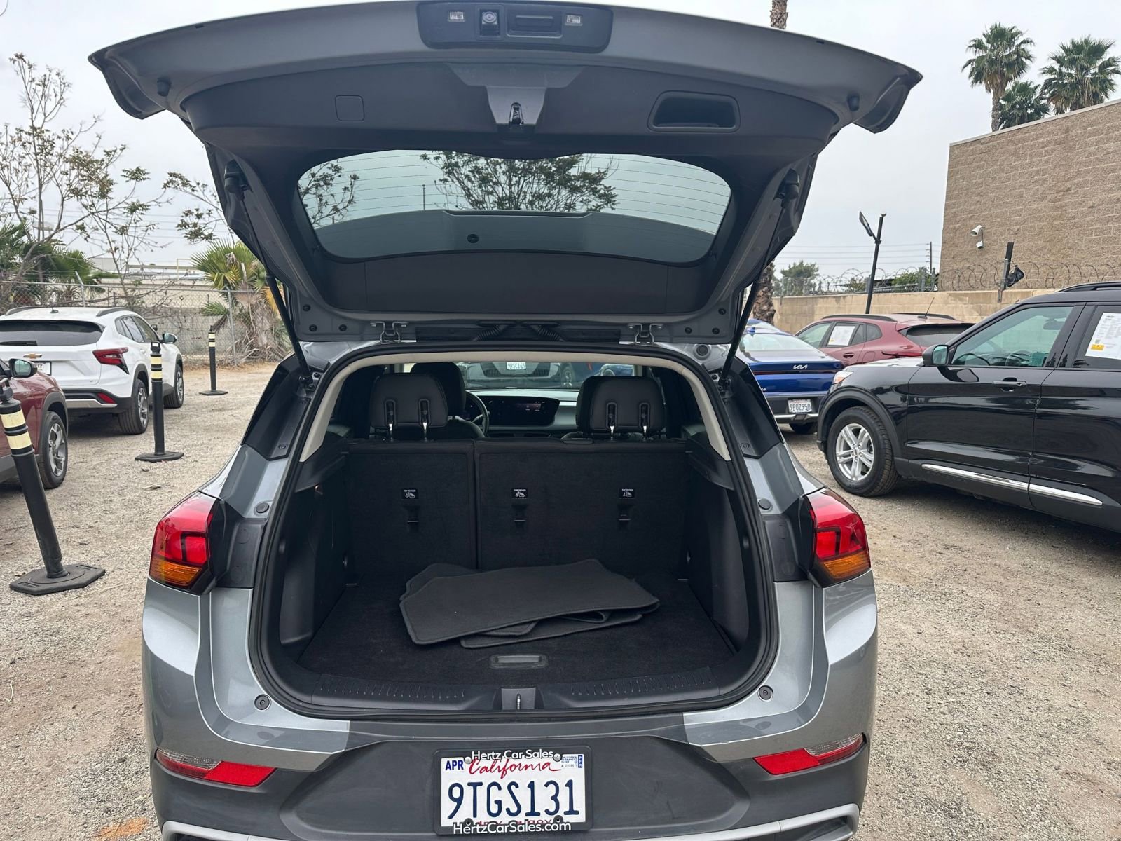 Used 2025 Buick Encore GX Preferred image 30