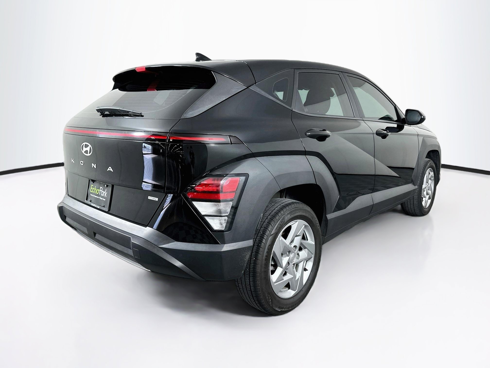 Used 2025 Hyundai Kona SE AWD/4WD image 9