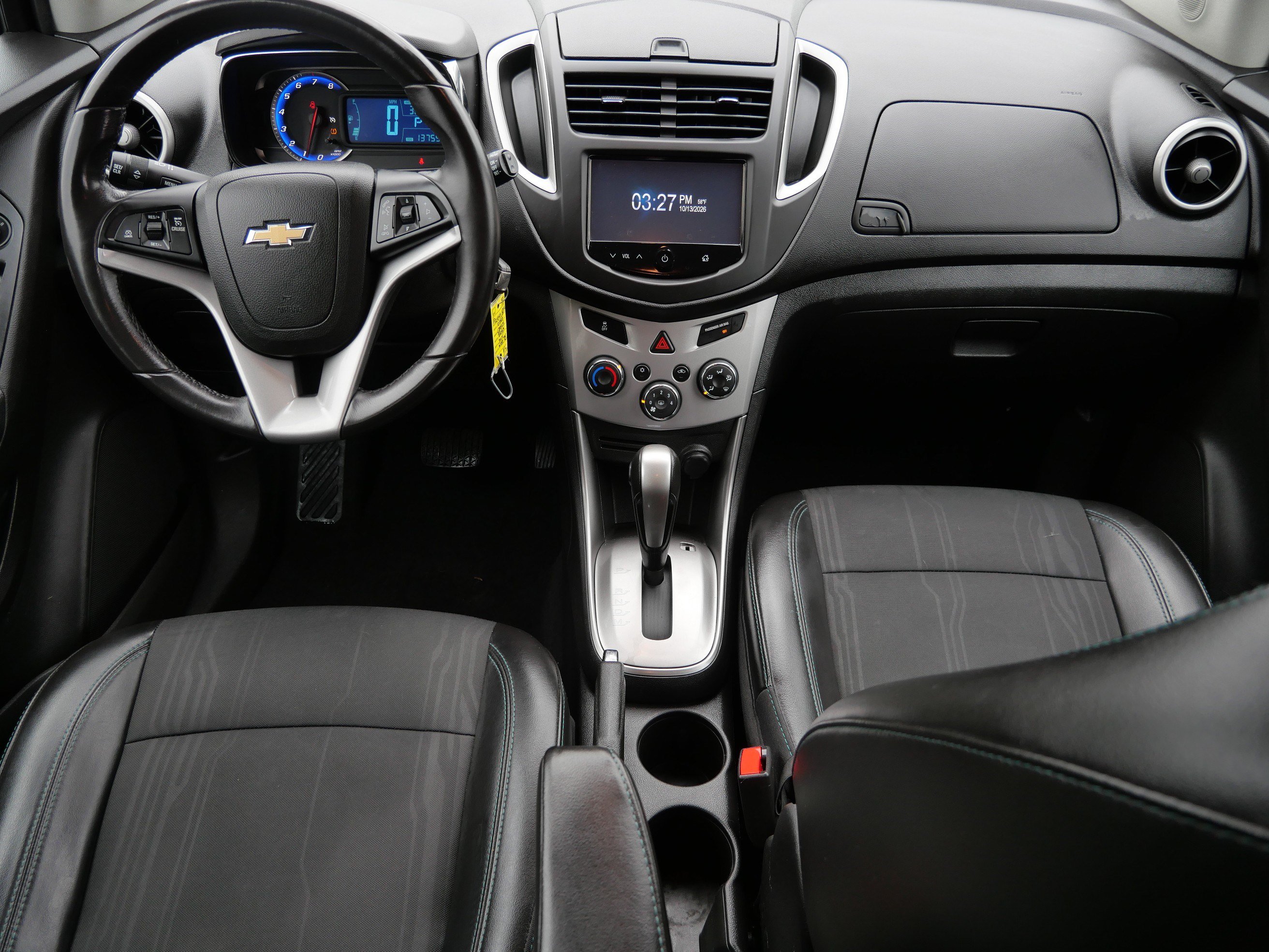 Used 2016 Chevrolet Trax LT w/ LT Convenience Package AWD/4WD image 10