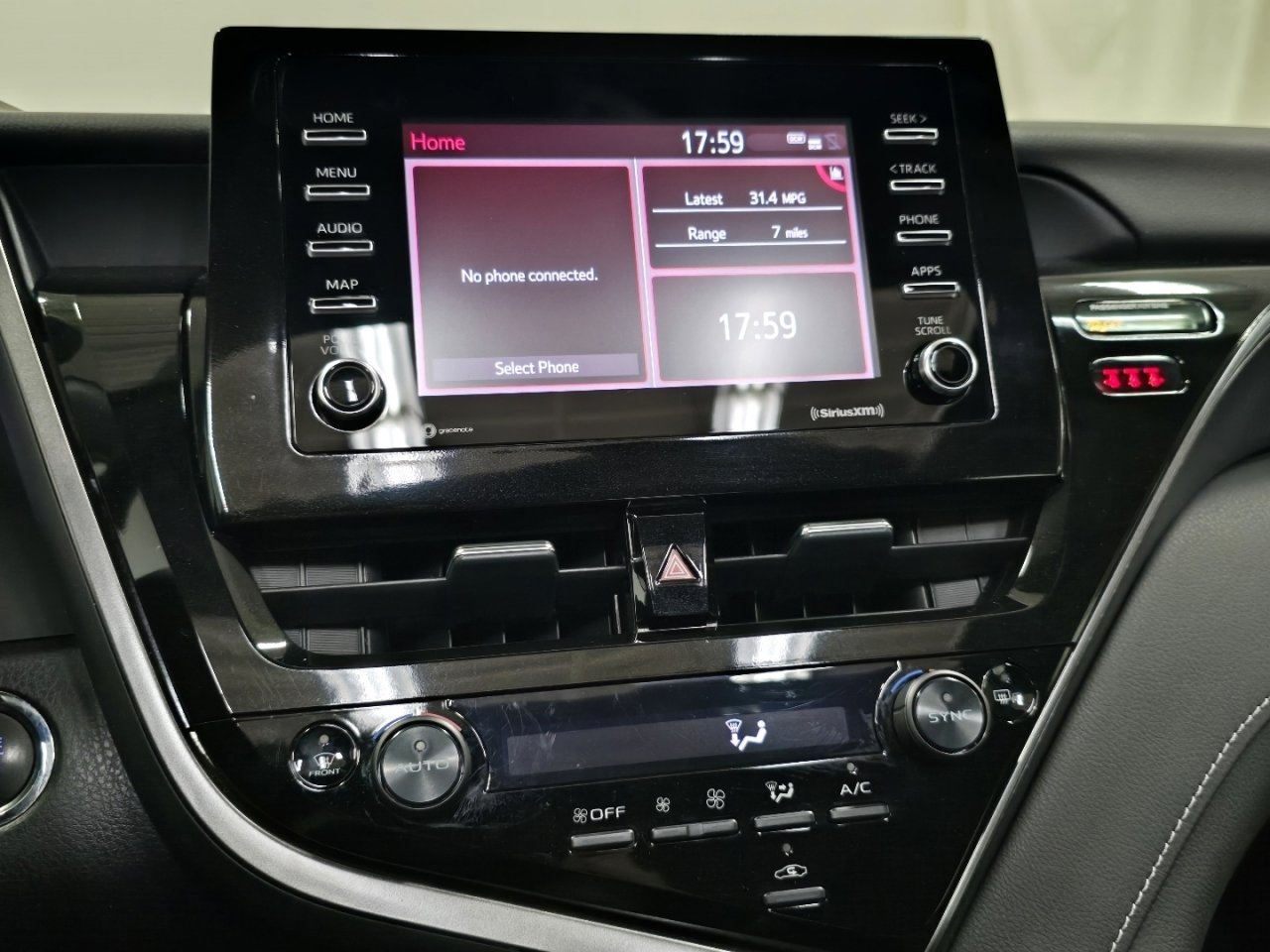 Certified 2023 Toyota Camry SE image 27