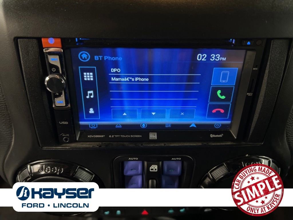 Used 2016 Jeep Wrangler Unlimited Sahara image 10