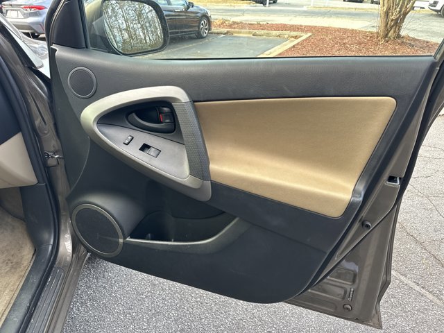 Used 2011 Toyota RAV4 4WD V6 image 17