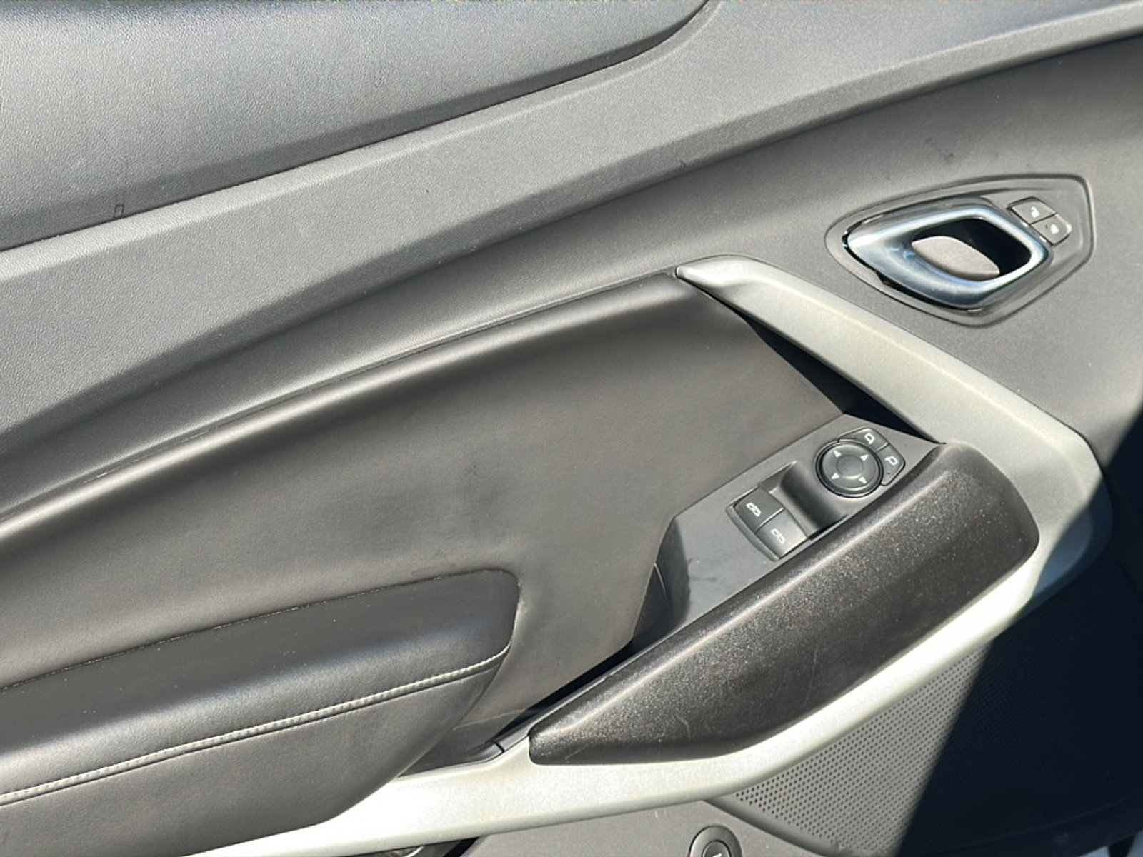 Used 2018 Chevrolet Camaro SS w/ Redline Edition image 16